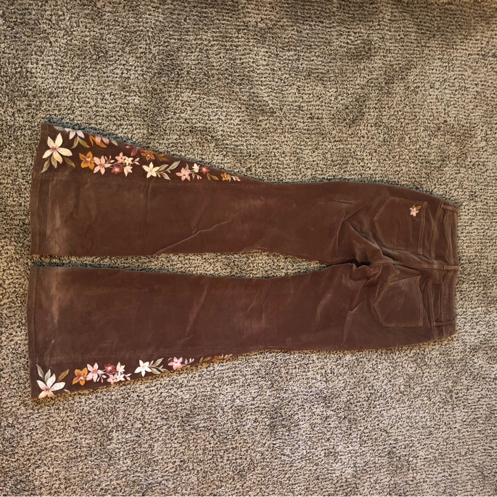 COPY - Driftwood Farrah Embroidered Cord Jeans
